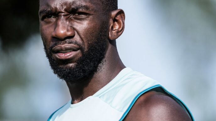 Cruzeiro contrato Bolasie — foto ilustrativa