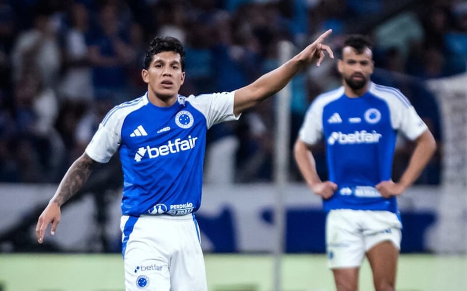 Volante Lucas Romero está perto de renovação com o Cruzeiro (Foto: Gustavo Aleixo/Cruzeiro)