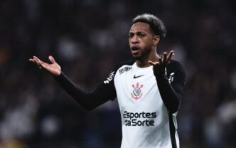 Fifa condena Corinthians por pendência na contratação de José Martínez (Foto: Ettore Chiereguini/AGIF)