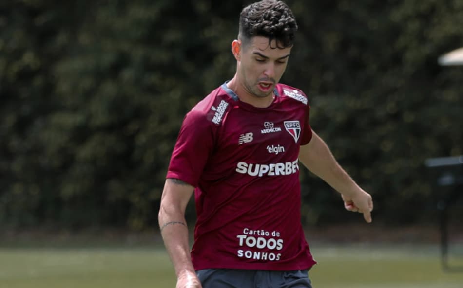 São Paulo vive expectativa pelo retorno de Oscar (Foto: Fellipe Lucena / São Paulo FC)