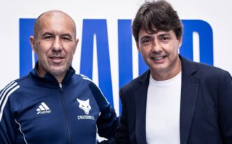 Leonardo Jardim, técnico do Cruzeiro, e Cristiano Nunes, preparador físico da Seleção Brasileira (Foto: Reprodução X/Cruzeiro)