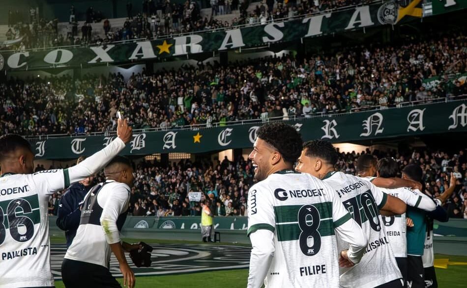 Coritiba comemoração Couto Pereira