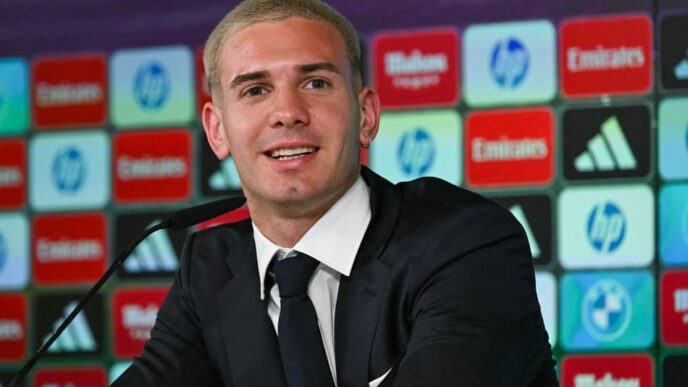 Franco Mastantuono em apresentação no Real Madrid