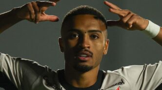 Leozinho Athletico Athletic gol comemoração