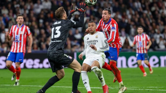 FBL-EUR-C1-REAL MADRID-ATLETICO MADRID