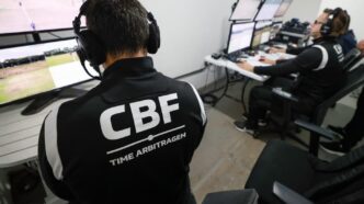 Arbitragem brasileira tem passado pro treinamento contínuo para diminuir erros