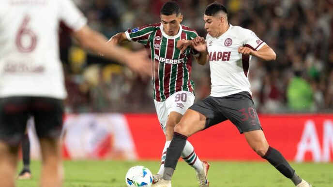 Fluminense x Lanús, no Maracanã, pela Copa Sul-Americana (Foto: Jorge Rodrigues/AGIF)