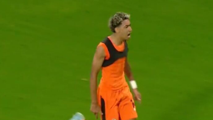 Isaque gol Shakhtar Donetsk - Shakhtar Donetsk