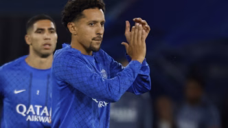 Marquinhos, zagueiro do PSG, em ação pela Champions League contra o Bayer Leverkusen.