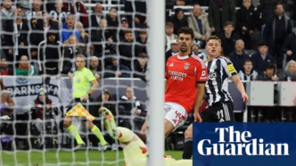 Newcastle vence Benfica Champions League — foto ilustrativa