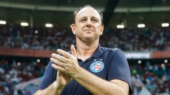 Rogério Ceni comemora triunfo do Bahia na Arena Fonte Nova