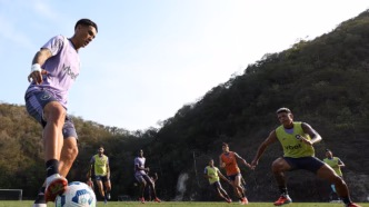 Treino do Botafogo com Joaquín Correa
