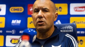 Técnico do Cruzeiro, Leonardo Jardim em entrevista coletiva.