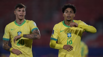 Luighi e Erick Bele em campo pelo Brasil Sub-20.
