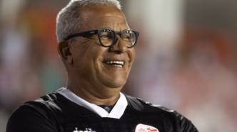 Hélio dos Anjos, técnico do Náutico em 2025, em entrevista exclusiva.