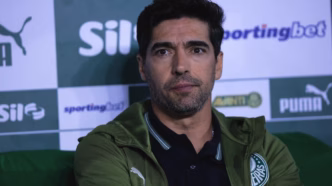 Abel Ferreira, técnico do Palmeiras, em coletiva após a partida contra o Red Bull Bragantino.