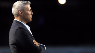 Hernán Crespo, técnico do São Paulo, indignado com lances da arbitragem.