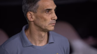 Vojvoda analisa derrota do Santos para o Ceará em campo.