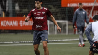Bobadilla em treino do São Paulo