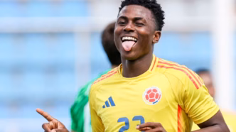 Néiser Villarreal, novo reforço do Cruzeiro, comemora gol pela Colômbia no Mundial Sub-20.