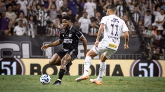 Partida entre Ceará e Santos pelo Brasileirão na Arena Castelão