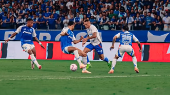 Partida entre Cruzeiro e Fortaleza pelo Brasileirão Série A.