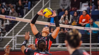A equipe do Bauru em ação durante a conquista do Campeonato Paulista de Vôlei.