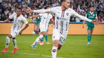 LDU vence Palmeiras em partida da Libertadores.