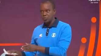 PC Oliveira, especialista em arbitragem, analisa lance polêmico em Flamengo x Palmeiras.