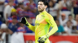 Rossi em ação pelo Flamengo contra o Fortaleza