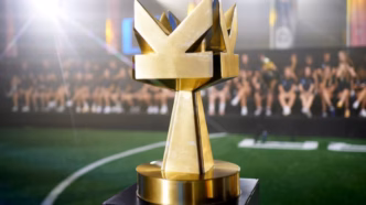 Troféu da Kings League Brasil, evento esportivo que anuncia loja oficial no país.