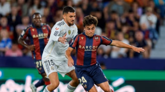 Carlos Álvarez renovação Levante — foto ilustrativa