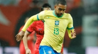 Paulo Henrique em treinamento com a Seleção Brasileira