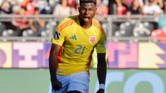 Néiser Villarreal comemora gol pela Colômbia contra a Espanha no Mundial Sub-20.