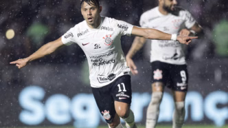 Ángel Romero, atacante do Corinthians, em destaque.