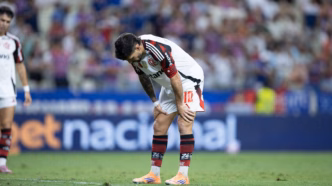 Arrascaeta lamenta derrota do Flamengo para o Fortaleza na Arena Castelão.