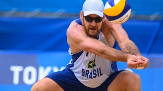 Alison Mamute em ação no vôlei de praia