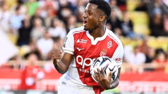 Ansu Fati comemora gol pelo Monaco na Ligue 1.
