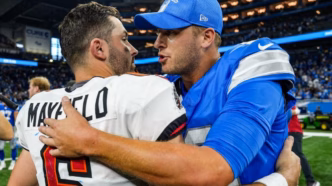 Baker Mayfield (Buccaneers) e Jared Goff (Lions) em confronto da NFL.