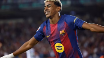 Lamine Yamal em ação pelo Barcelona, símbolo da renovação de patrocínio.