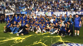 Barra comemora o título da Série D 2025 em campo.