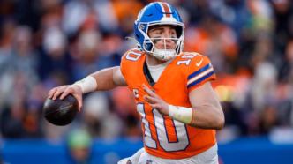 Bo Nix, quarterback dos Denver Broncos, em ação.