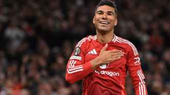 Casemiro comemora gol pelo Manchester United