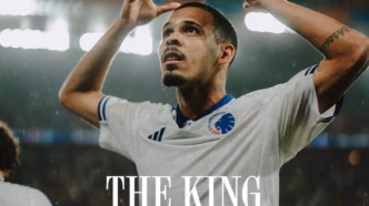 Gabriel Pereira, apelidado de 'rei das cabeçadas cruciais', com a camisa do FC Copenhagen.