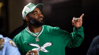 Brandon Graham dos Philadelphia Eagles em momento de comemoração.