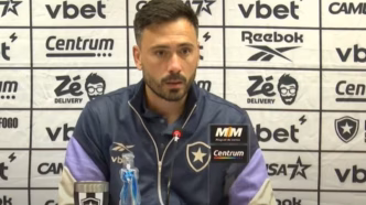 Davide Ancelotti, técnico do Botafogo, em entrevista coletiva após a derrota para o Internacional.