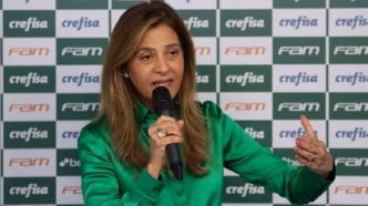 Leila Pereira, presidente do Palmeiras, durante evento.