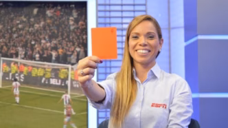 Renata Ruel, especialista em arbitragem da ESPN, analisa lances.