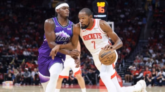 Kevin Durant em ação pelo Houston Rockets na NBA.
