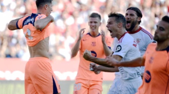 Marcus Rashford em ação durante a partida entre Sevilla e Barcelona pela La Liga.